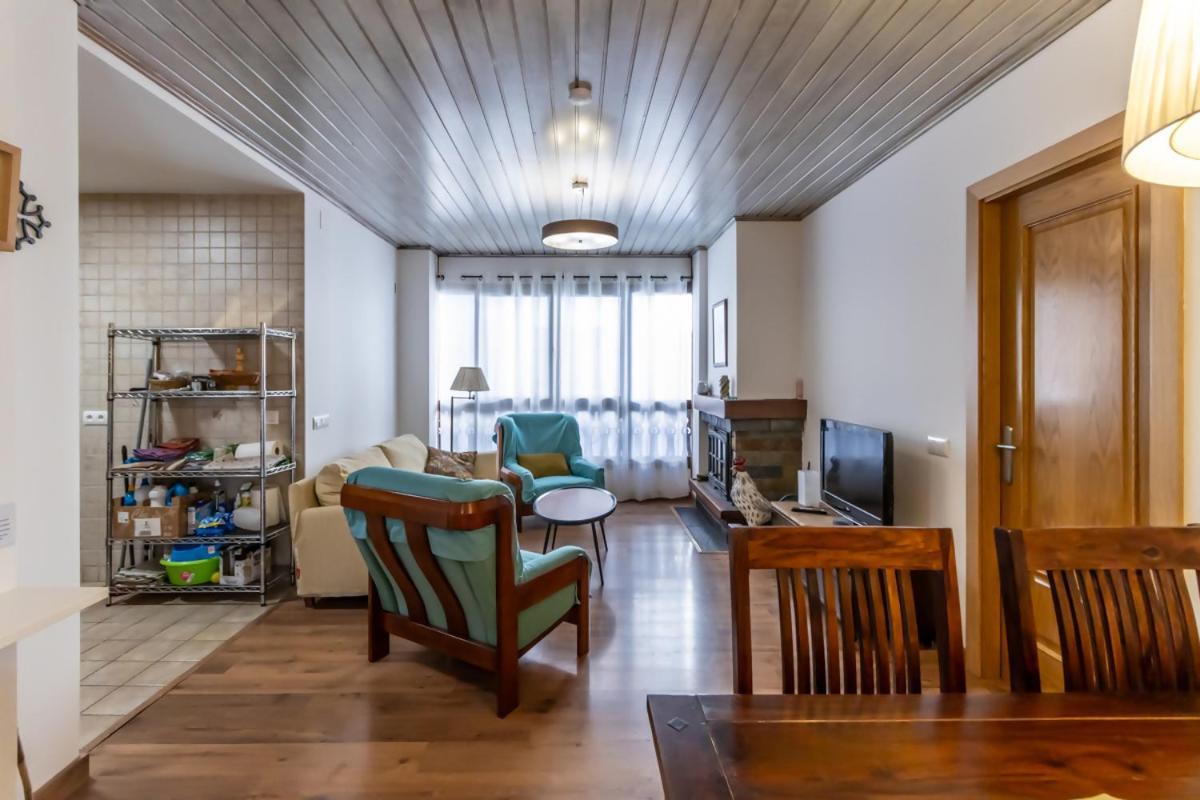 Apartamento San Fabian De Bossòst Eksteriør billede